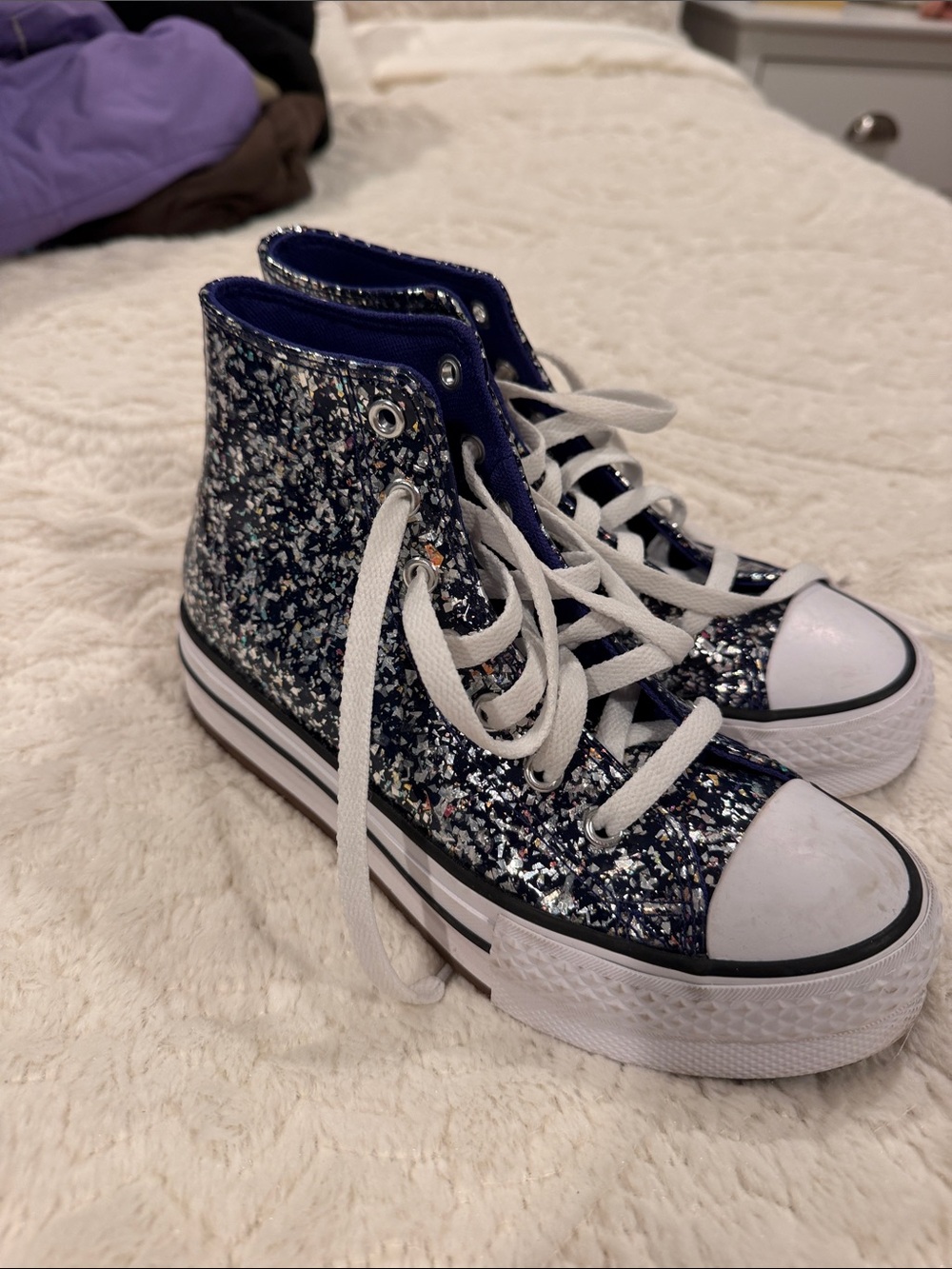 Converse High Toos